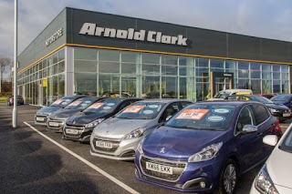 Arnold Clark Wakefield Motorstore / Vanstore