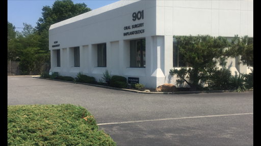 Dr. Jules H. Roberts North Shore Oral Maxillofacial Surgery