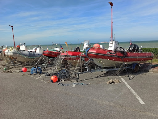 Photo de Cercle Nautique d'Equihen-Plage - Mise à l'eau bateaux - Descente à bateau