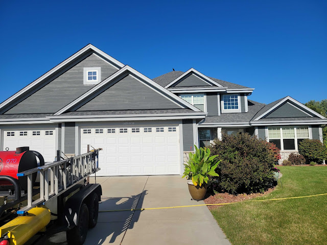 DeMark's Window and Pressure Cleaning