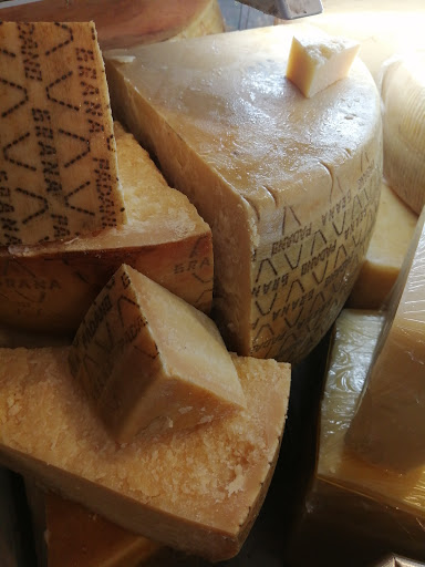 Casa del Formaggio di Sultana Giuseppe Gallery - Italy