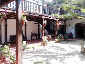 Hostal Revash y Casona Del Rosario 6