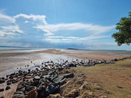 Oxley’s On The Bay - Thumbnail