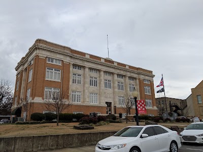 Conway County Courthouse