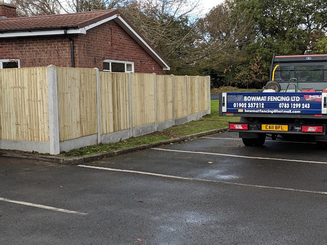 E Reynolds Fencing