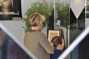 Photo n°5 de Cosy' R Paris Coiffure à Paris (Salon de coiffure)
