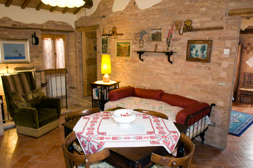La Cappellania - Visual