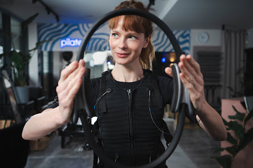 HI FIT Studio * Pilates * Trening EMS + Personalny * Zabiegi Beauty * Dietetyka