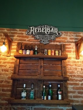 Rebel Bar, Author: Anabel Pupi Romero