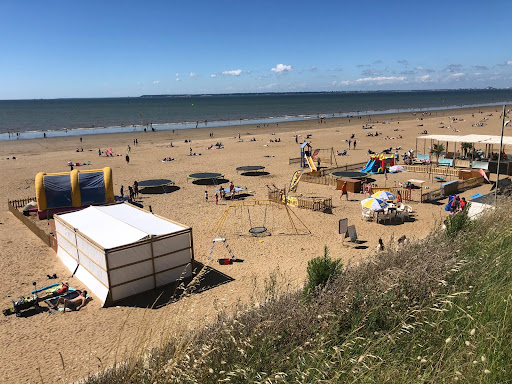 Photo de Club de plage Les Dauphins à Batz-sur-Mer (44740)