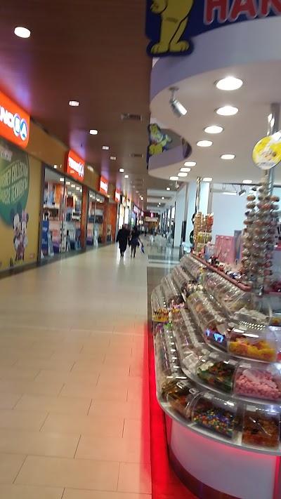 Magnesia Shopping Center