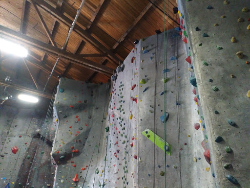 Grand River Rocks Kitchener - Thumbnail