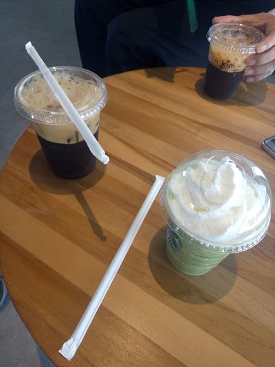 Photos of Starbucks @UttaraTheIcon
