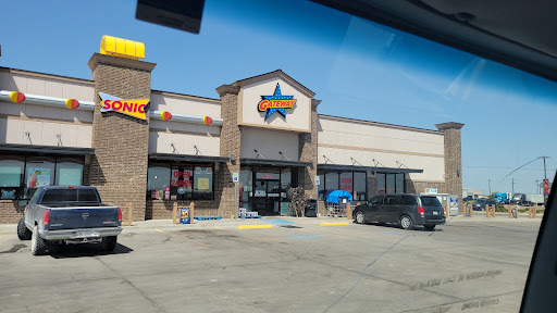 Gateway Mart - Visual