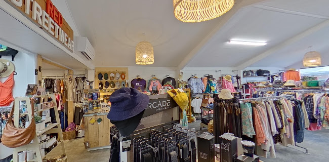 Reviews of Red Streetwear in Hokitika - Shop