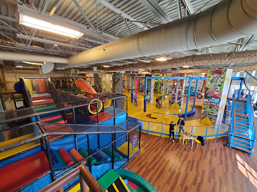 Funtopia Glenview - Visual