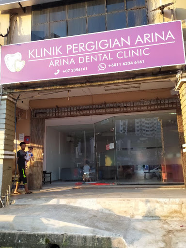KLINIK PERGIGIAN ARINA