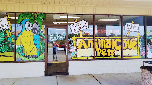 Animal Cove Pets & Pet Grooming Logo