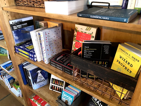 Old Town Books by null