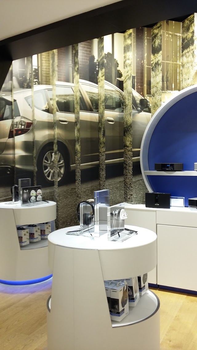Bose Store