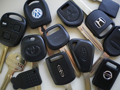 【カギの救急車 西店】鍵屋 鍵交換 鍵修理 鍵開け 鍵紛失作成 店舗 合鍵作成 スペアキー