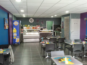 Photo n°1 de Friterie Tony et Nath à Douai (Restaurant de hamburgers)