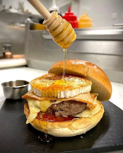 Photo 3 - Burger Émeraude