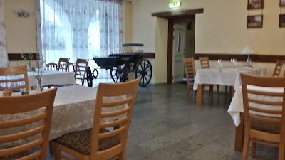 Photos of M&auml;etaguse
