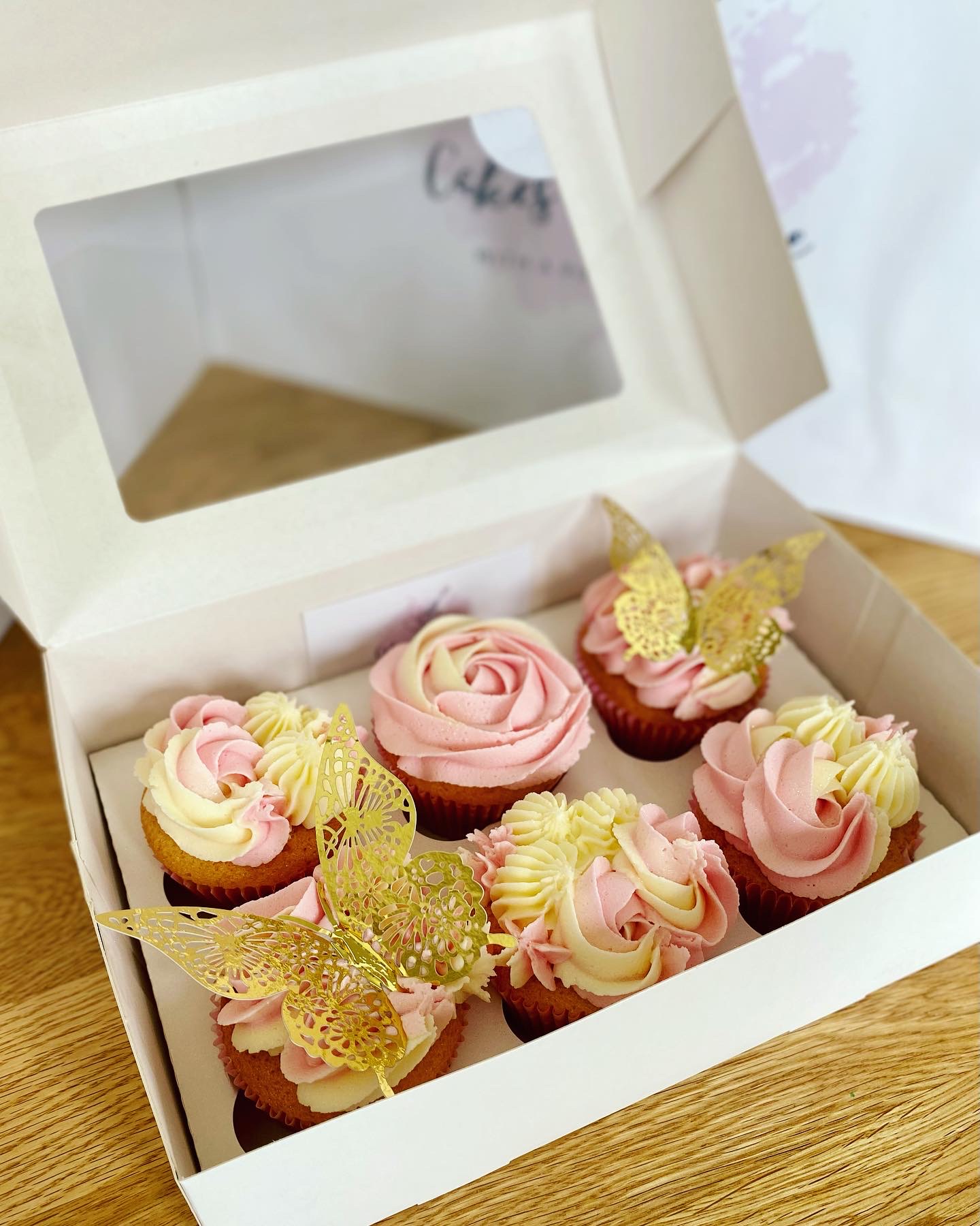 Cakes by Claire - Cakes & Sweets - photo 1