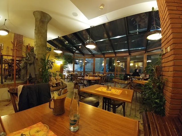 Lavička Zahradní Restaurace
