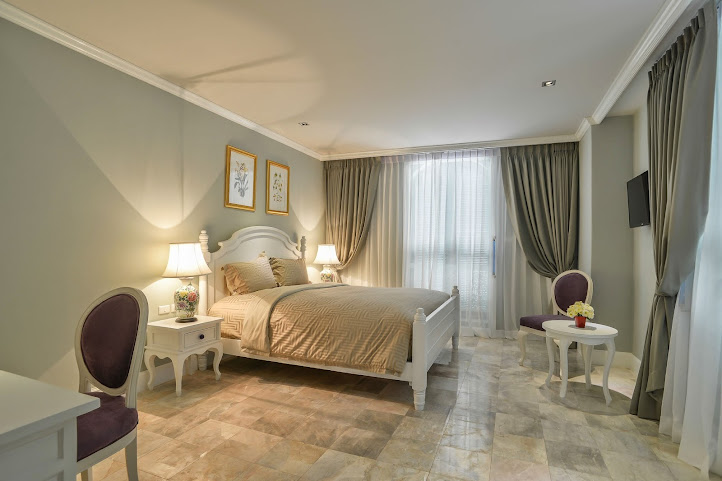 At Pingnakorn Huaykaew Chiangmai Hotel by null