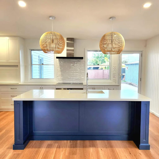 Tullimbar Cleaning Services