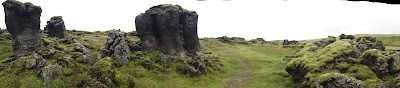 Photos of Sk&aelig;lingar hut