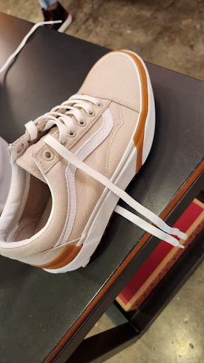 Vans Store Metepec - Thumbnail