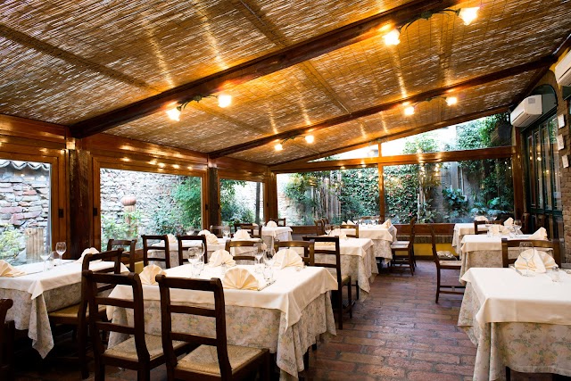 Trattoria il Cortile