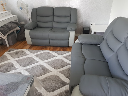 Lincote's Sofas - Visual