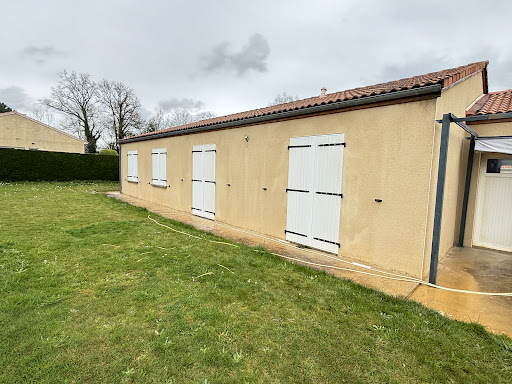 Photo de COUVREUR MAULÉON à Saint-Amand-sur-Sèvre (79700)
