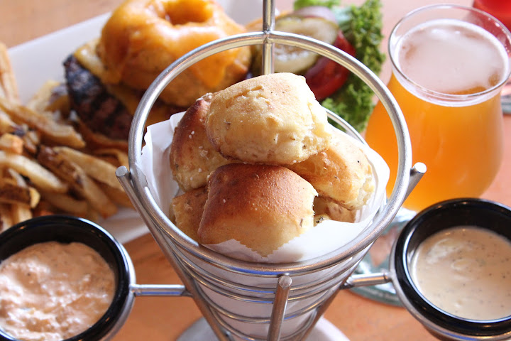 Dogfish Head Brewings & Eats by null