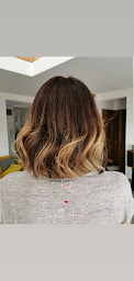 Photo n°8 de La petite Coloriste | Atelier Coiffure à Bezannes à Bezannes (Salon de coiffure)