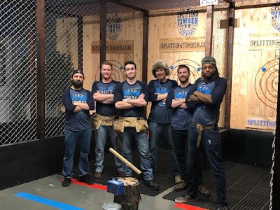 Splitting Timber Axe Throwing Tucson