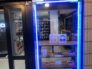 Photo n°5 de Phone Center à Sèvres (Aide à domicile)