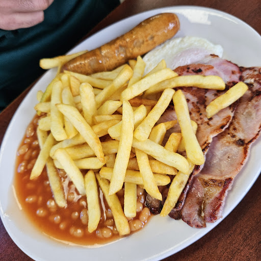 Bedfont Cafe - Visual