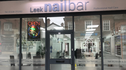 Leek Nails - Visual