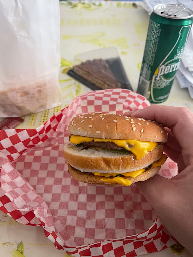 Photo 2 - M-Burger