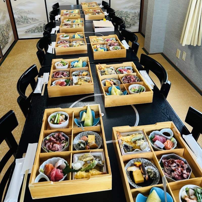 肉割烹 ふくろうてい