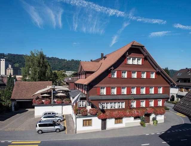 Hotel Kreuz AG, Malters