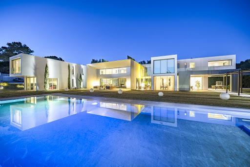Estate Prestige Knight Frank Valbonne | Agence immobilière de Luxe - Thumbnail