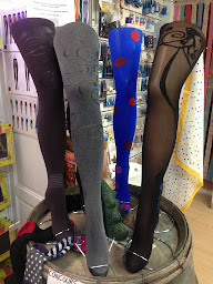 Photo n°14 de Mercerie Iltis Veronique à Tournon-sur-Rhône (Service de retouche de vêtements)