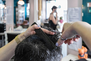 Photo n°22 de Le salon by Laura à Clichy (Institut de beauté)