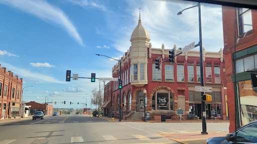 Olde Towne Antiques Collectibles Emporium Gallery - United States